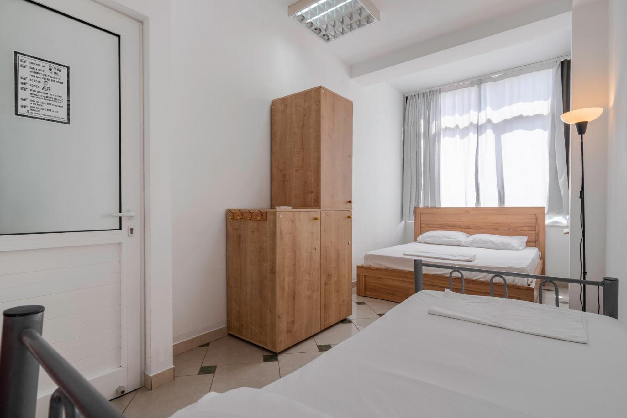 Hostel Hasta La Vista Sarande Ngoại thất bức ảnh