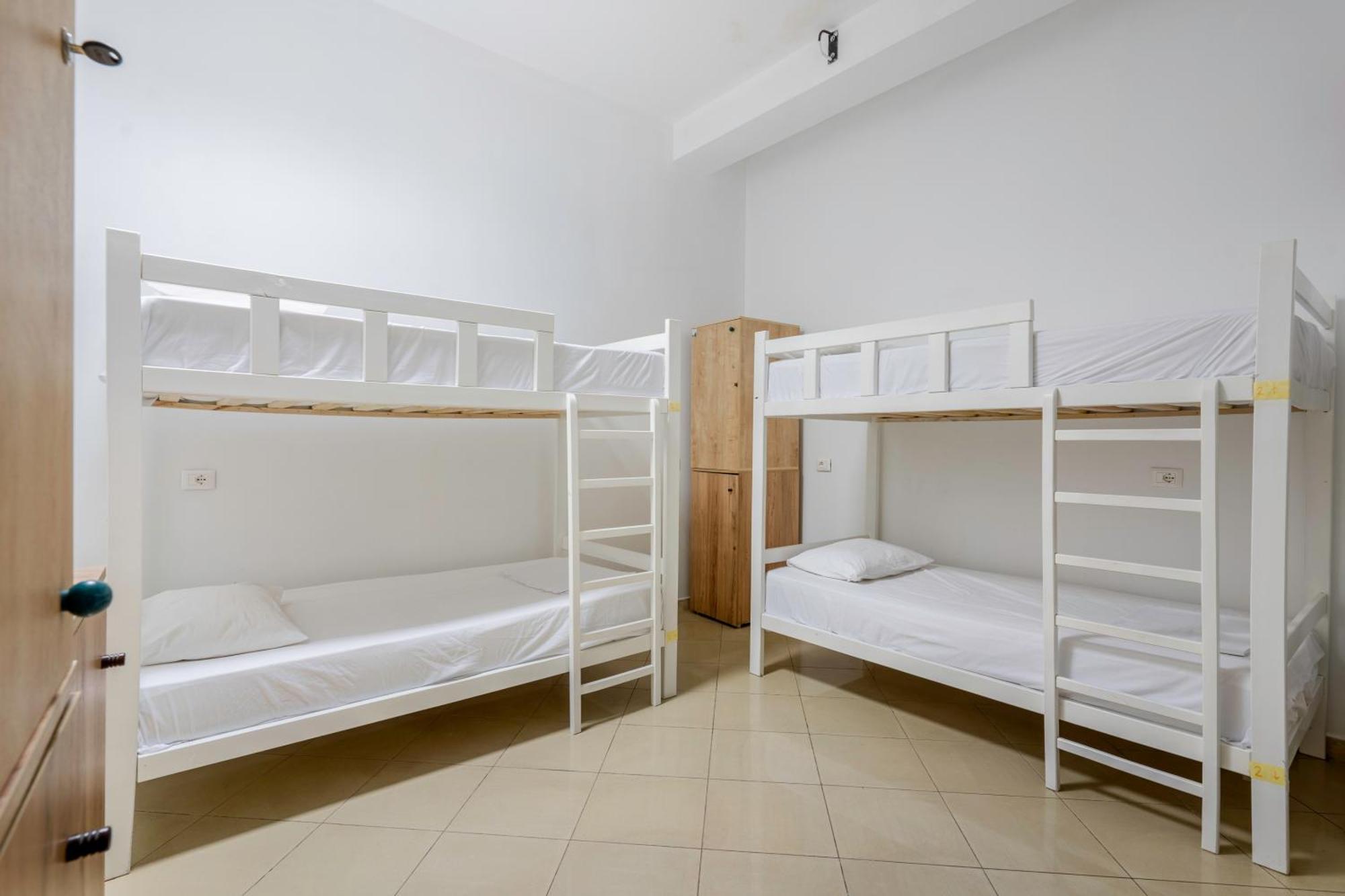 Hostel Hasta La Vista Sarande Ngoại thất bức ảnh