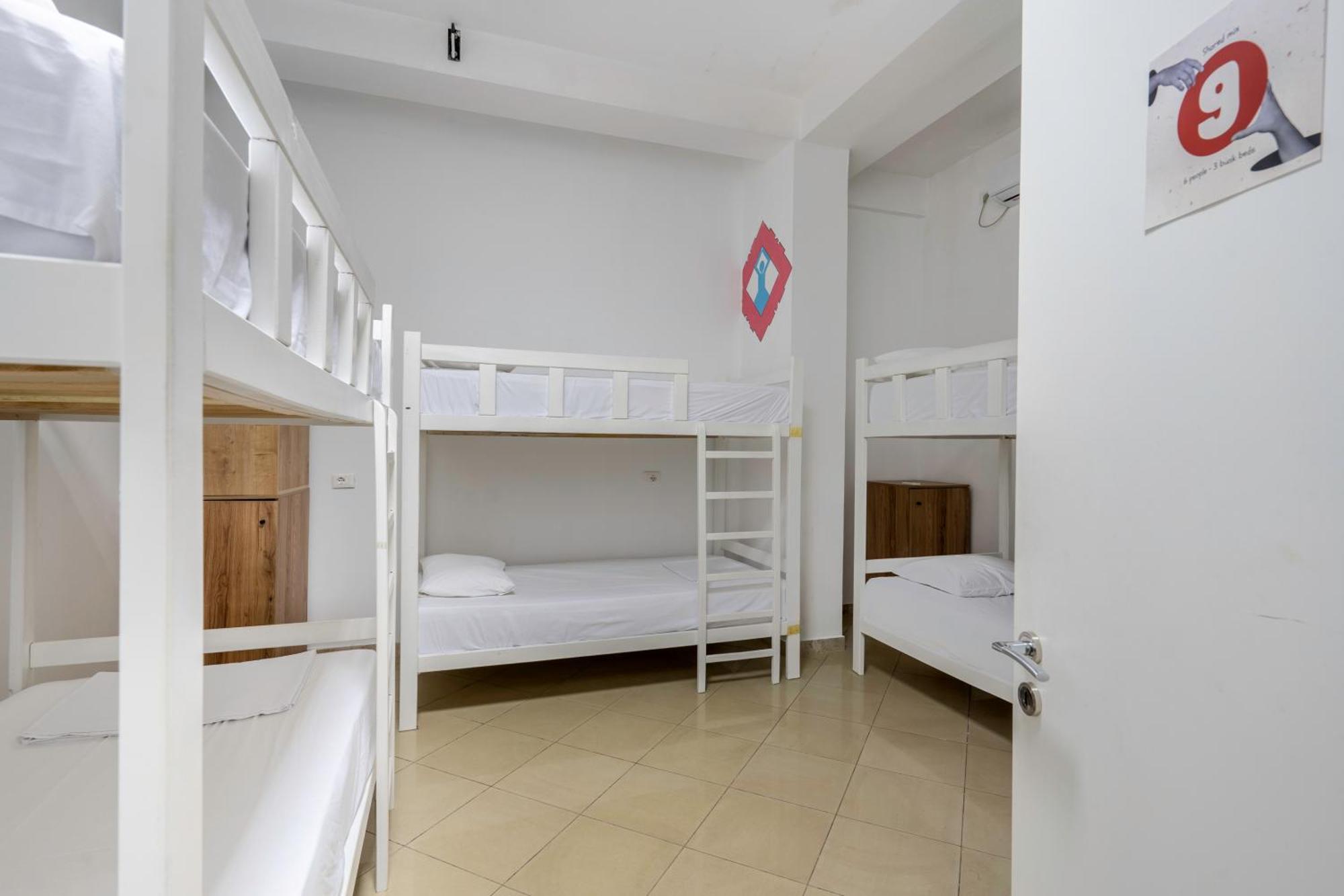 Hostel Hasta La Vista Sarande Ngoại thất bức ảnh